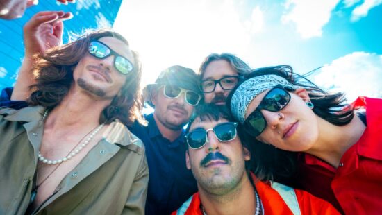 Cómo Chestnut Grove recaudó más de 12k en Kickstarter: Lecciones para músicos aspirantes.