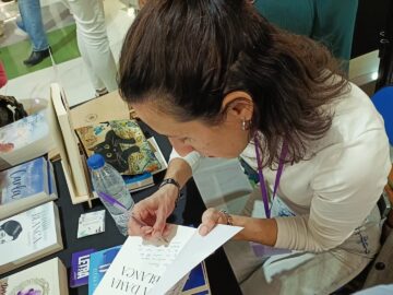 Comunicar sin miedo: la insistencia que hizo posible la campaña de Elena Picó