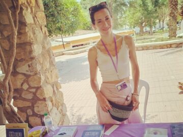 Cómo Elena Picó financió su novela en plena maternidad gracias al crowdfunding